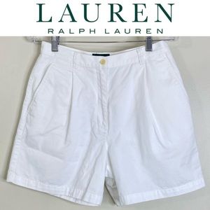 LAUREN RALPH LAUREN 100% COTTON WHITE PLEATED SHORTS TWO FRONT POCKETS SIZE 6